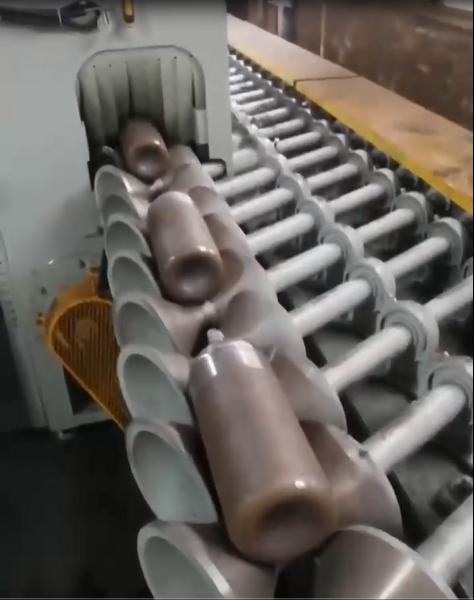 小钢瓶抛丸机